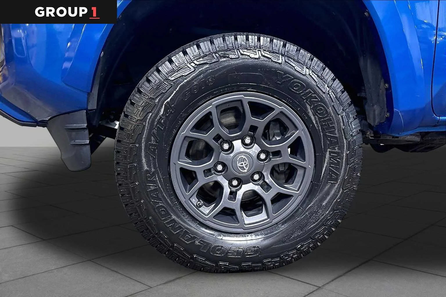 Certified Used 2017 Blazing Blue Pearl Toyota SR5 image 11