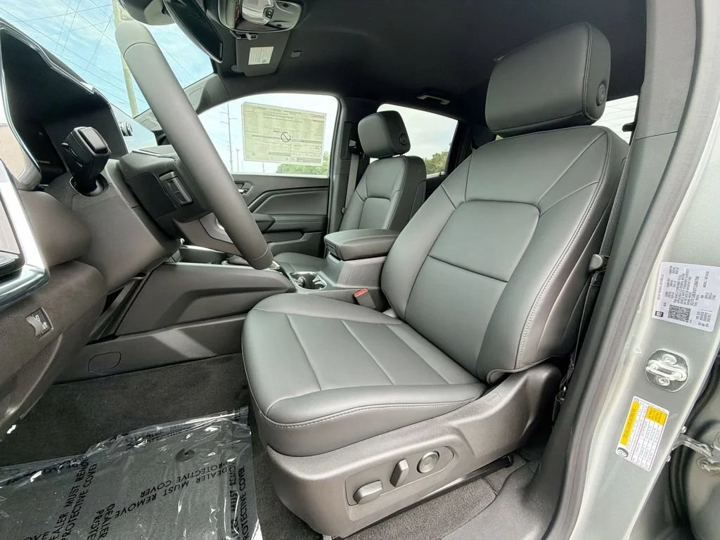 New 2026 Sterling Metallic GMC Elevation image 15