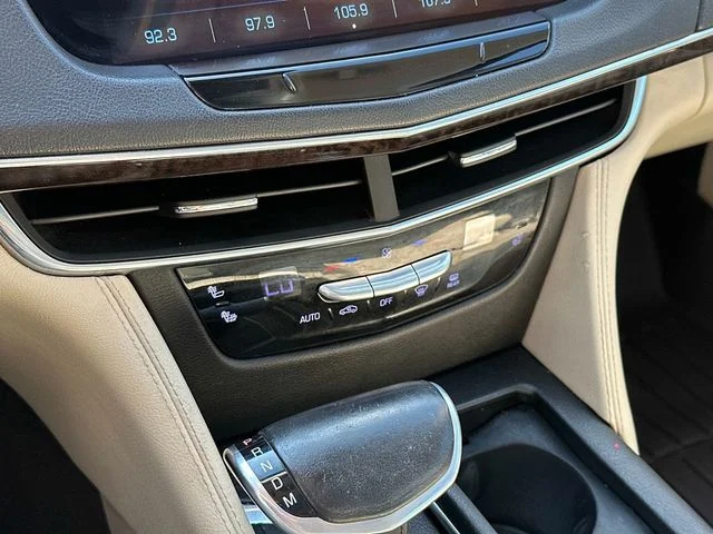 Used 2017 Gray Cadillac 3.6L image 29