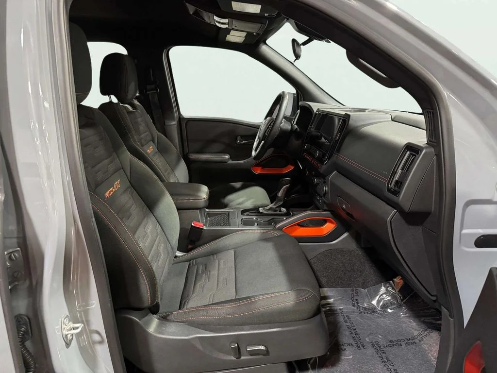 Certified Used 2025 Boulder Gray Pearl Nissan PRO-4X image 30