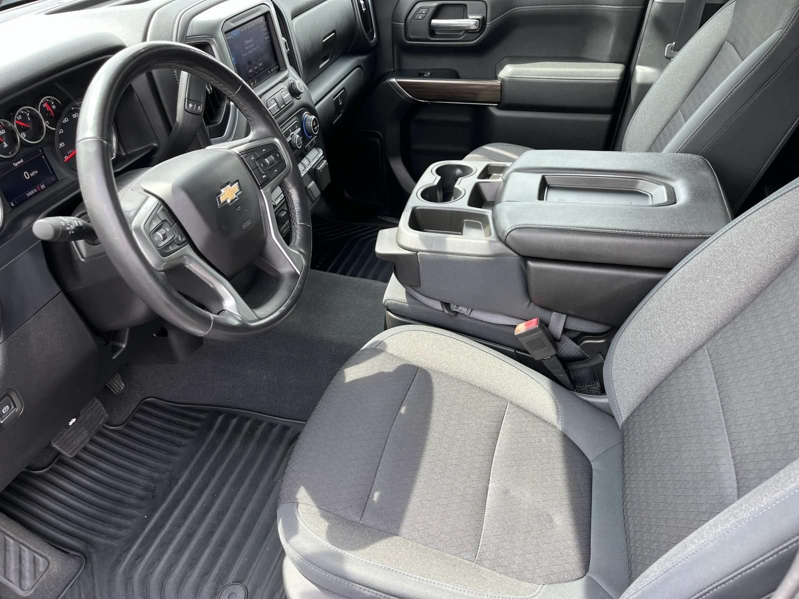 Used 2019 BLACK Chevrolet LT image 24