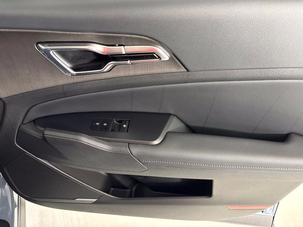 New 2027 Blue Kia X-Line image 13