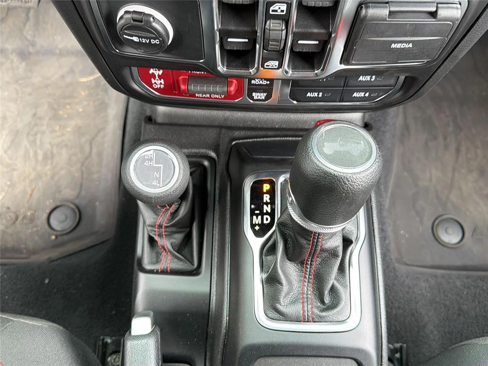 2023 Jeep Wrangler 4-Door Rubicon - Photo 19