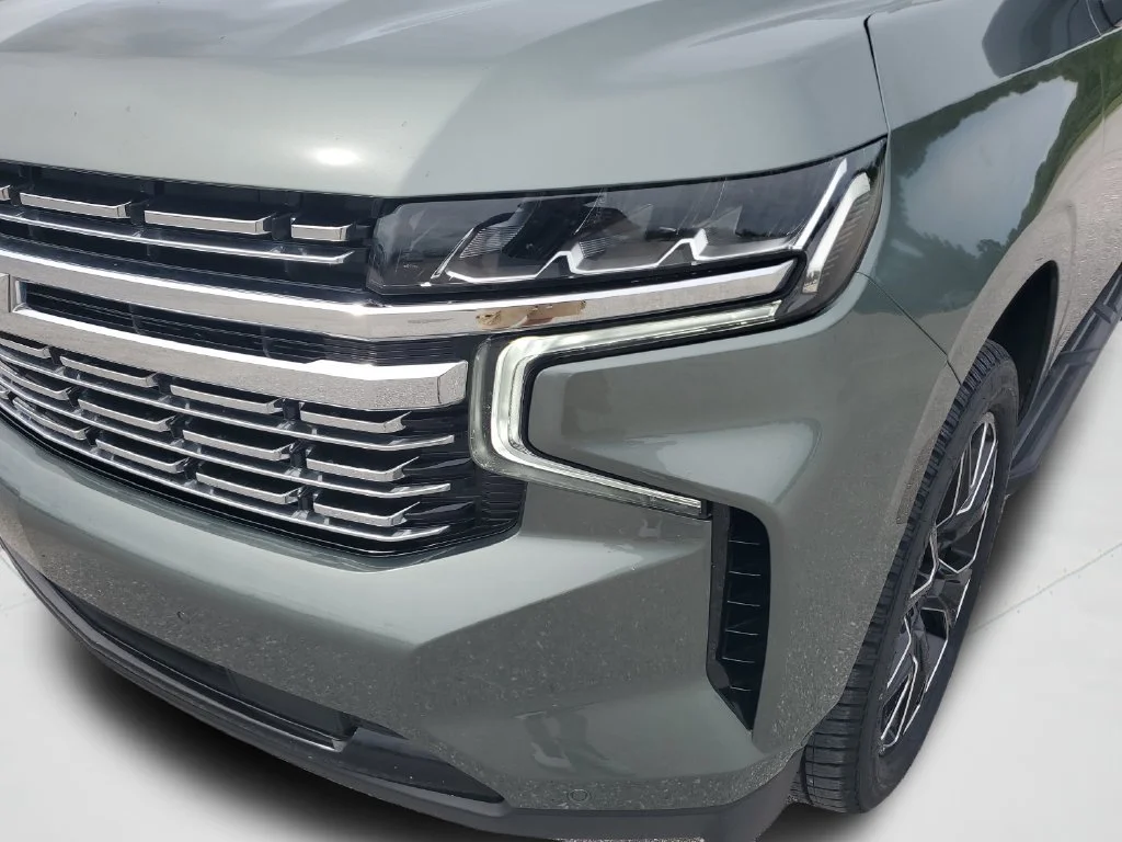 Used 2023 SILVER SAGE METALLIC Chevrolet Premier image 26