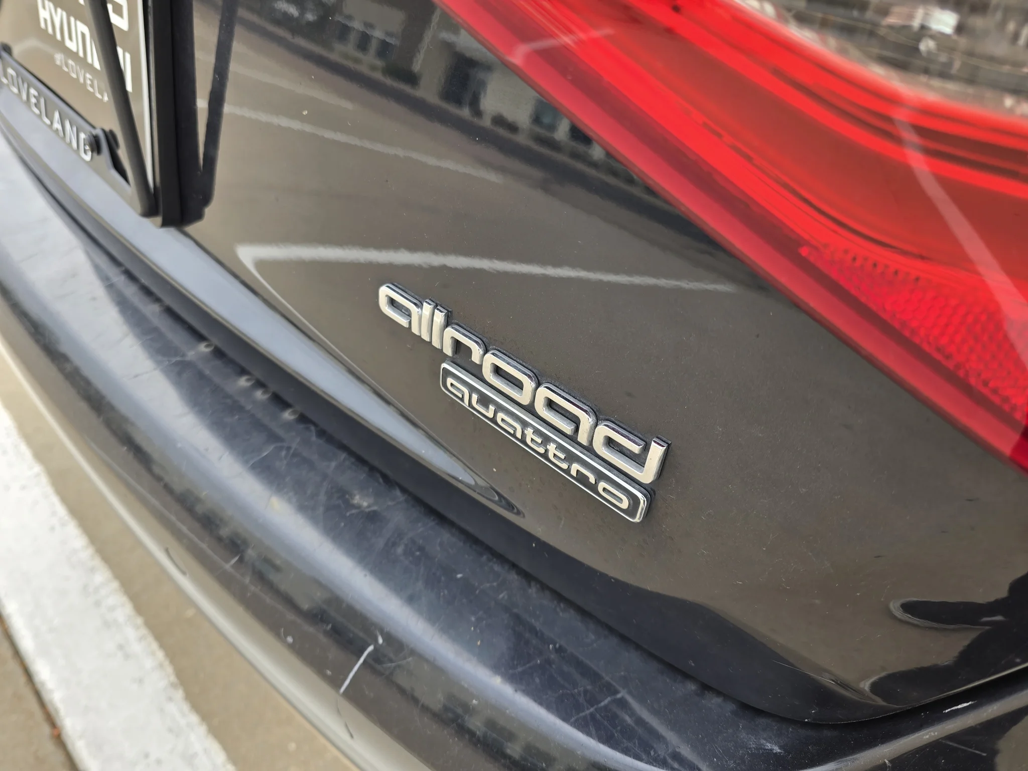 Used 2016 Moonlight Blue Metallic Audi Premium Plus image 11