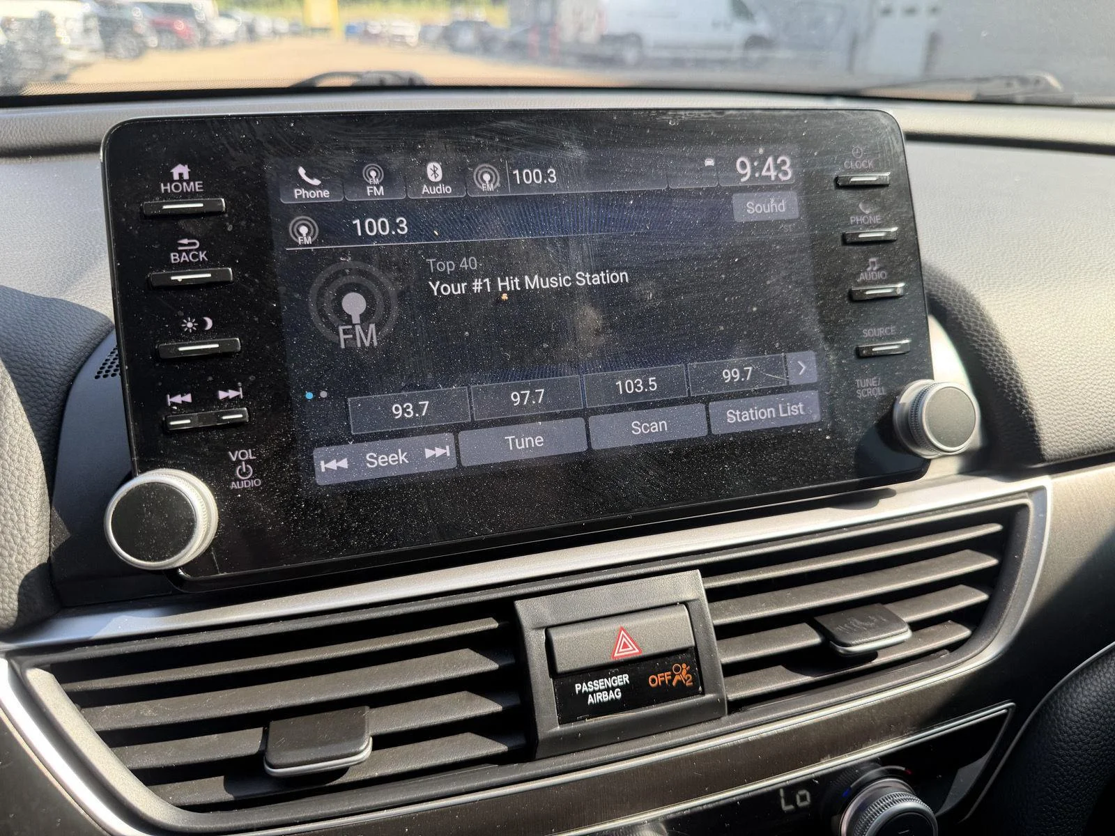 Used 2021 Platinum White Pearl Honda LX image 11