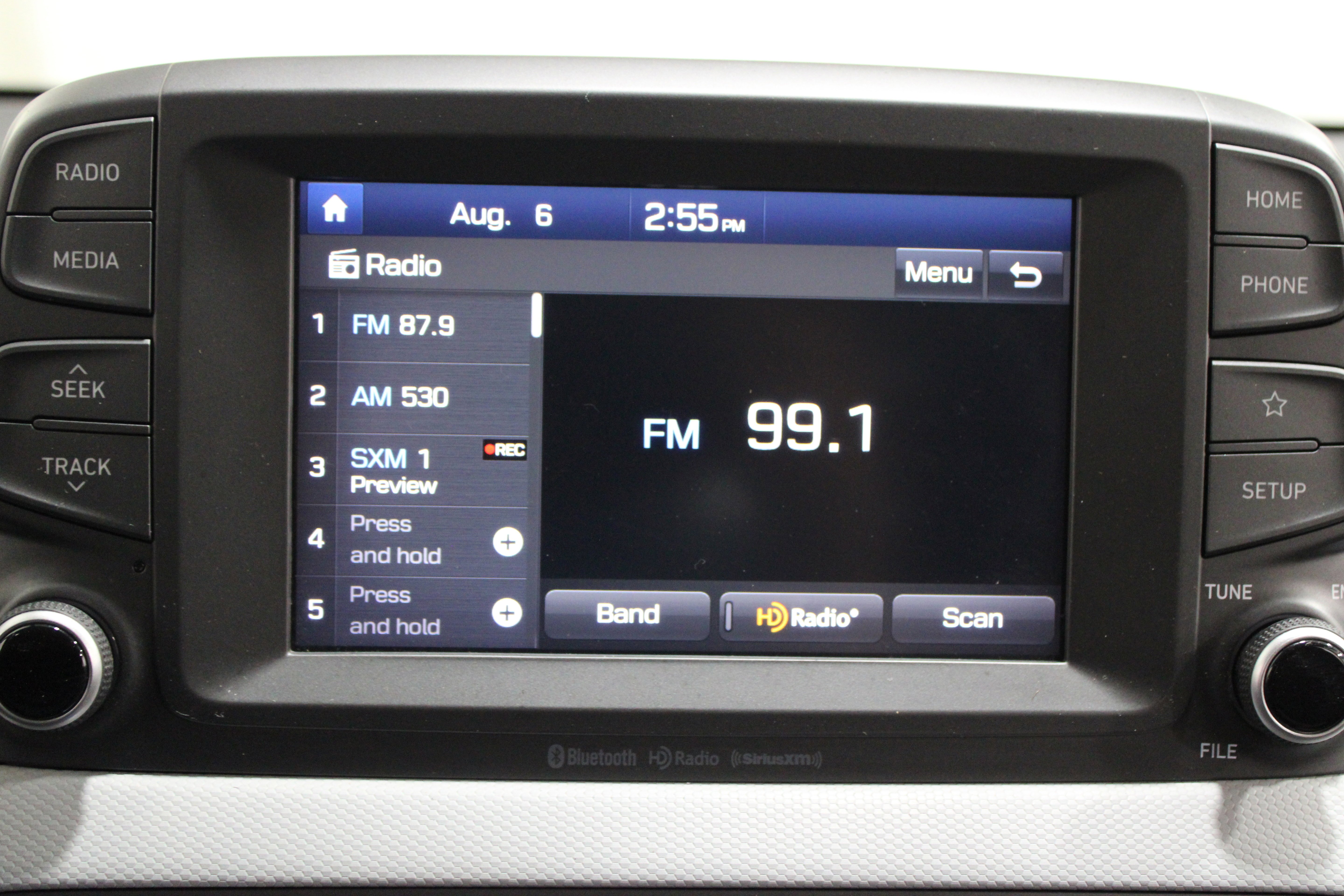 Used 2021 Ultra Black Hyundai SEL image 13