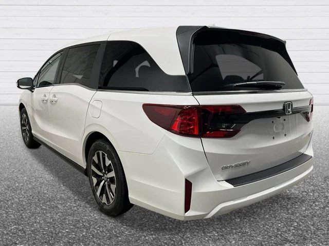 New 2026 Platinum White Pearl Honda EX-L image 4