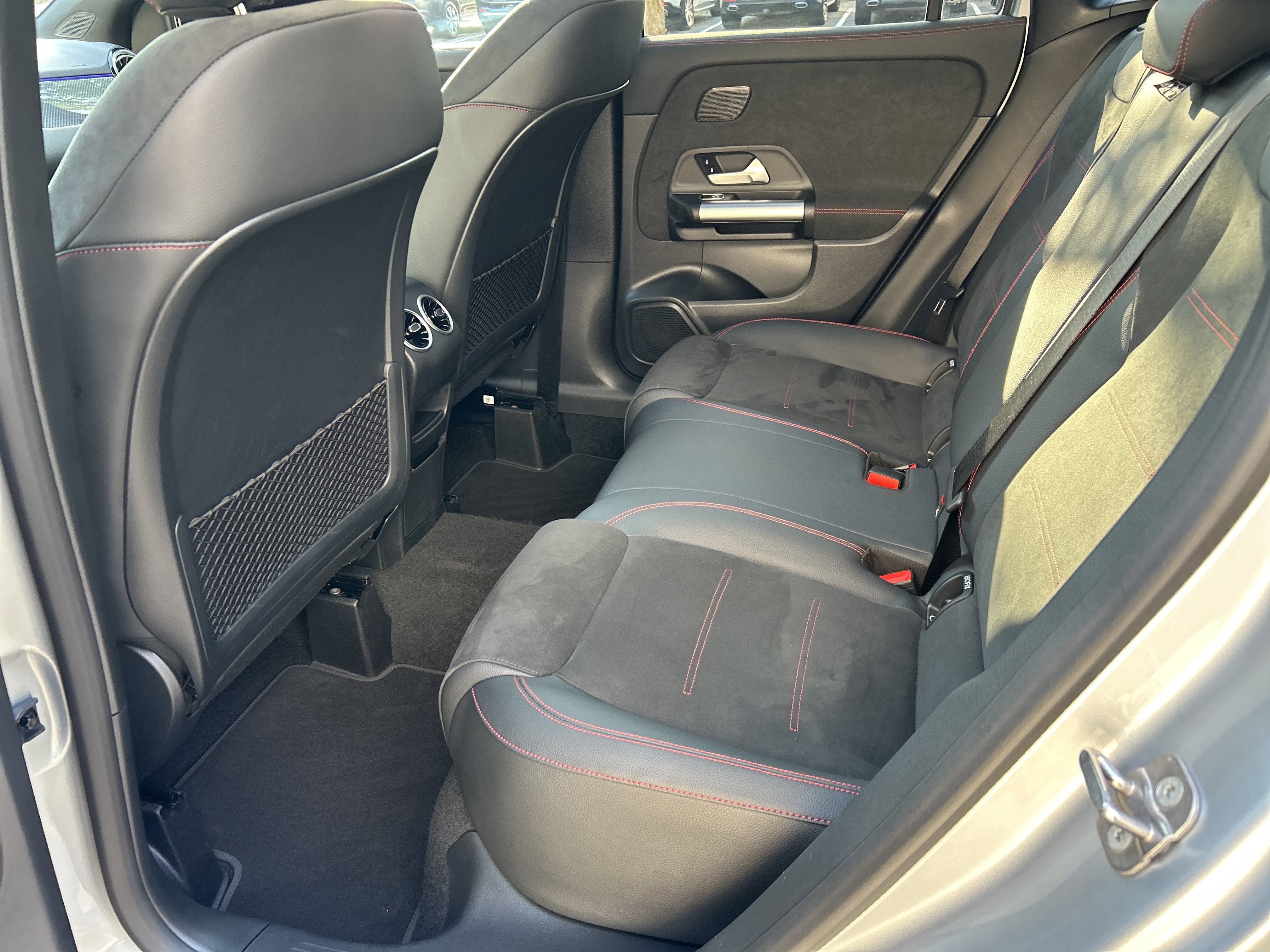 Certified Used 2025 Cirrus Silver Metallic Mercedes-Benz GLA 250 SUV image 39