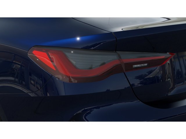 New 2027 Tanzanite Blue II Metallic BMW  image 8