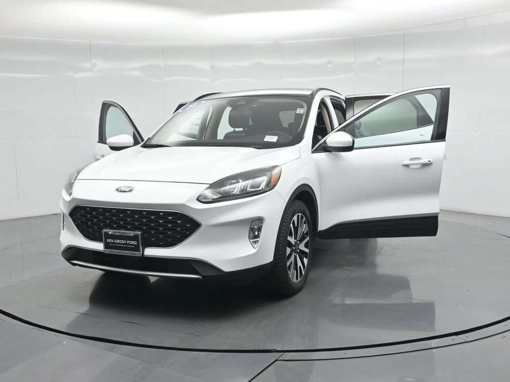 Certified Used 2020 White Ford SEL image 30