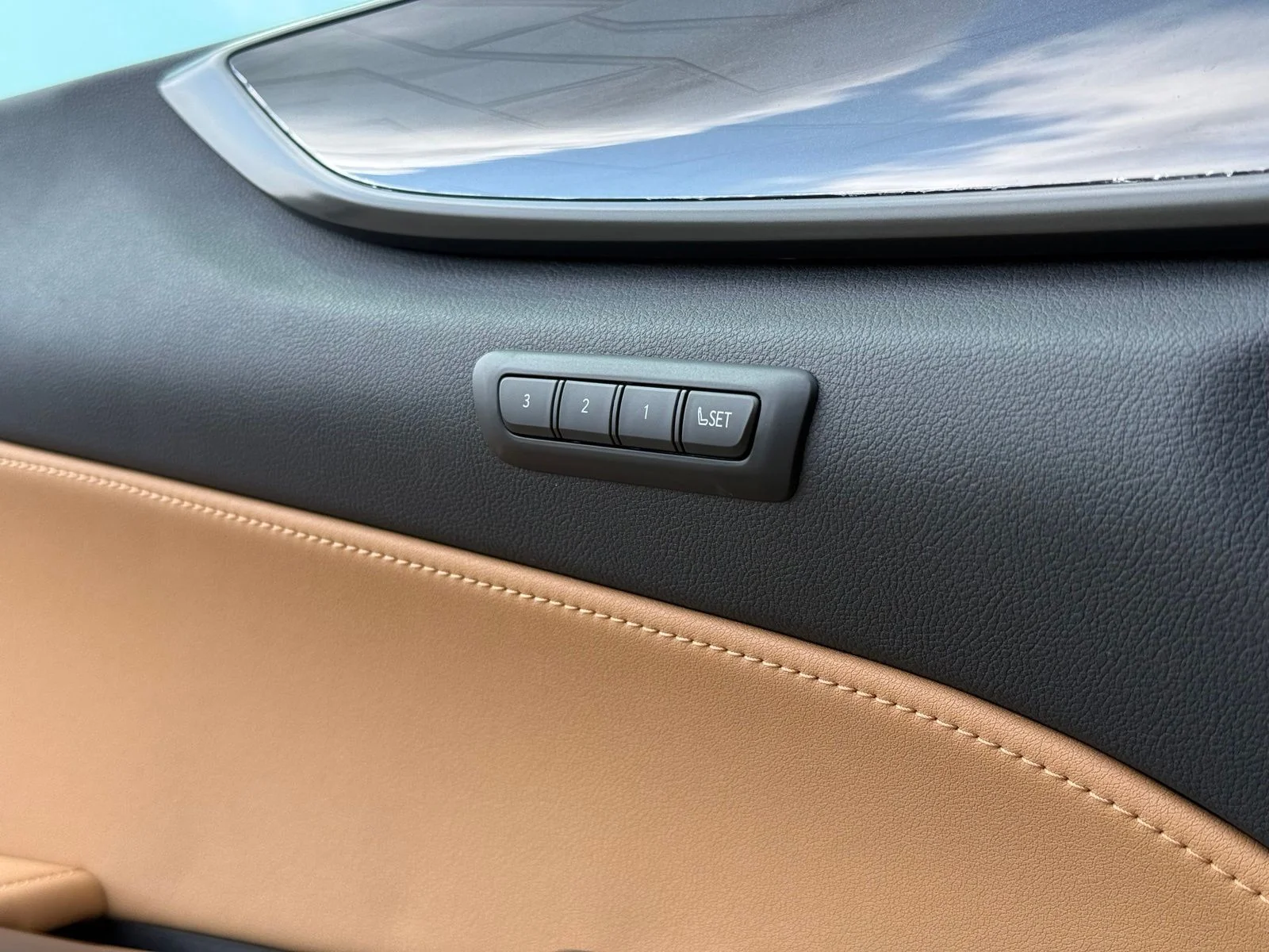 Used 2025 Blue Lexus 350 Premium image 16