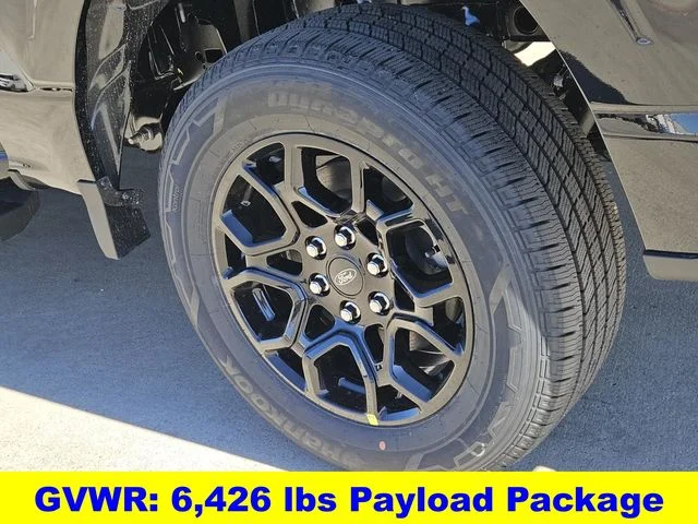 New 2026 Agate Black Metallic Ford XLT image 9