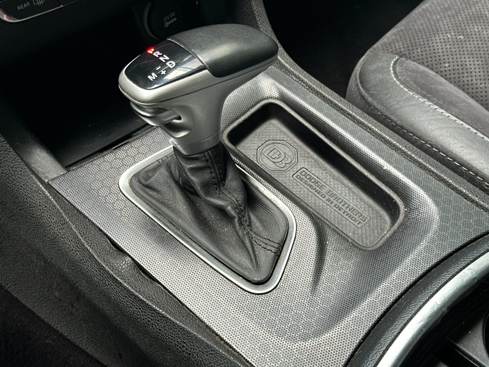 Used 2016 Granite Crystal Metallic Clearcoat Dodge R/T image 19