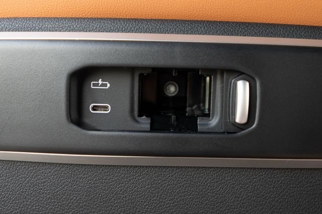 New 2026 Dravit Grey Metallic BMW M60i image 34