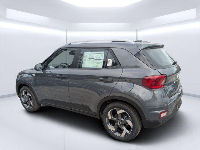 New 2026 Gray Hyundai SEL image 6