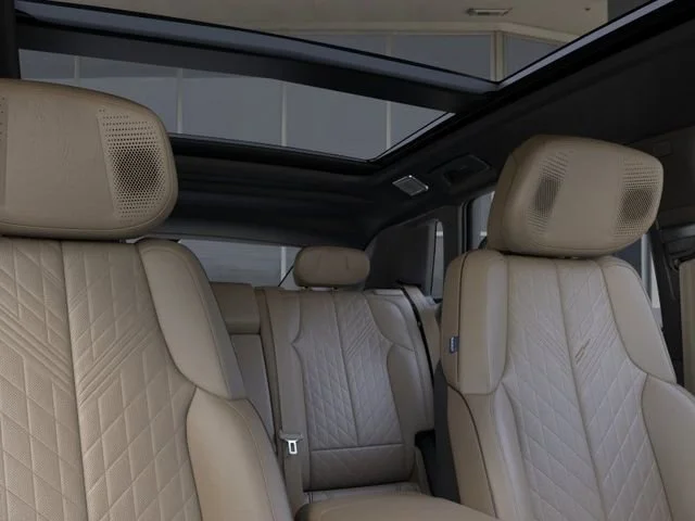 2026 Cadillac LYRIQ V Premium - Photo 24