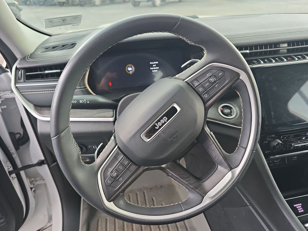 Used 2023 White Jeep Limited image 14