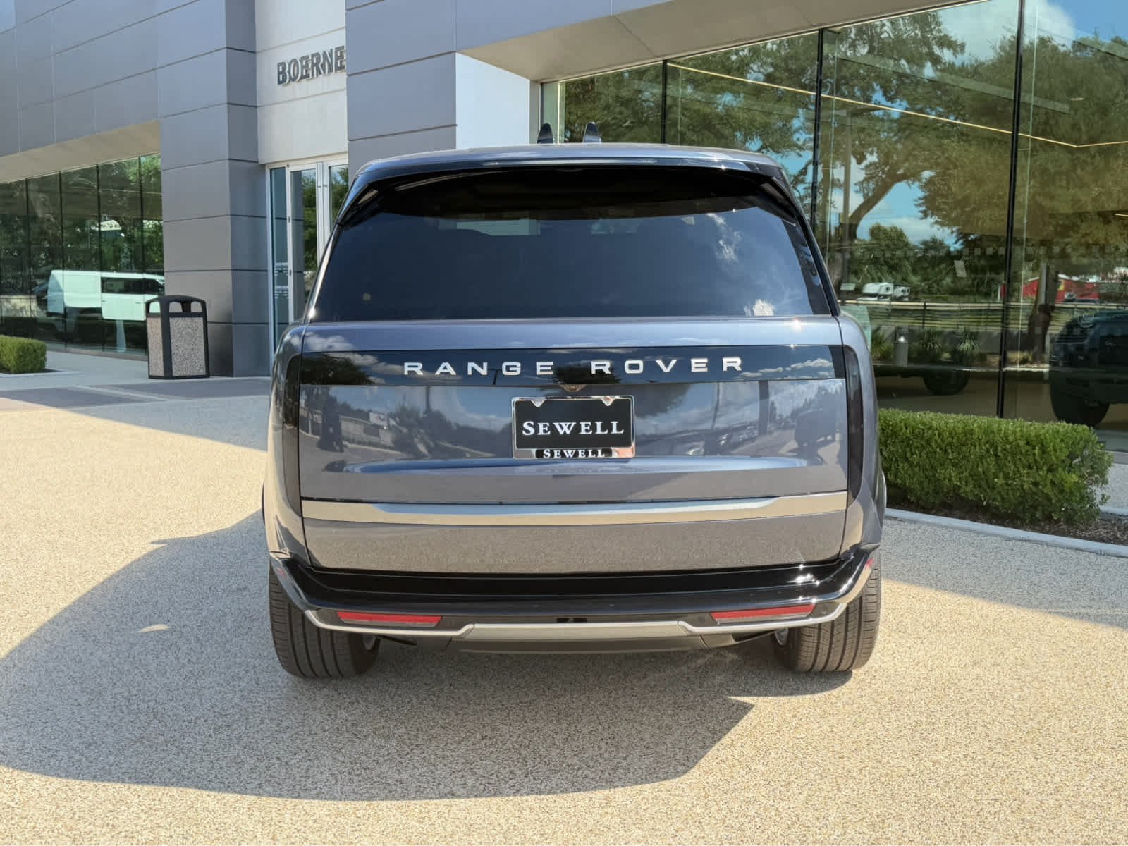 New 2026 Varesine Blue LAND ROVER SE image 5