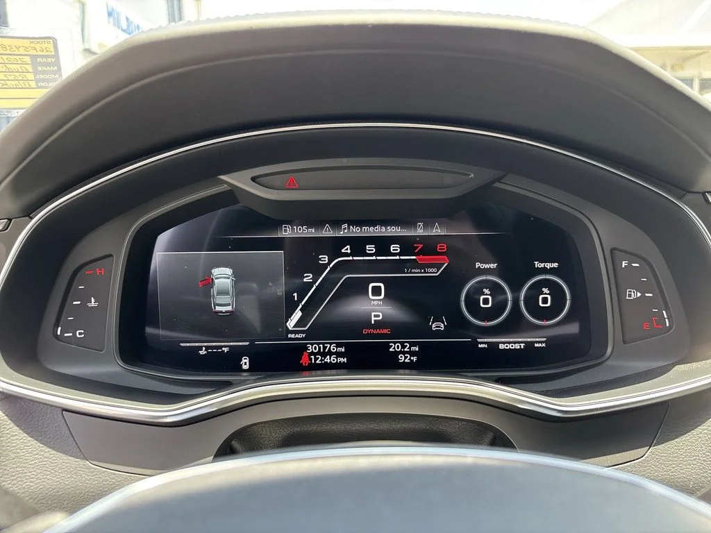 Used 2021  Audi 4.0T image 10