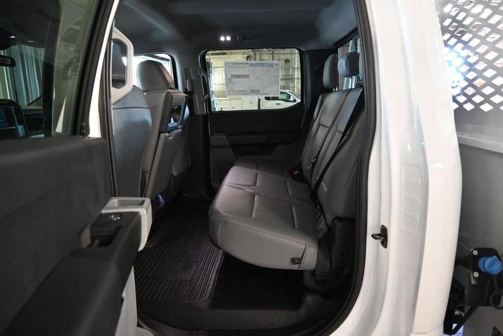 New 2026 Oxford White Ford XL image 19