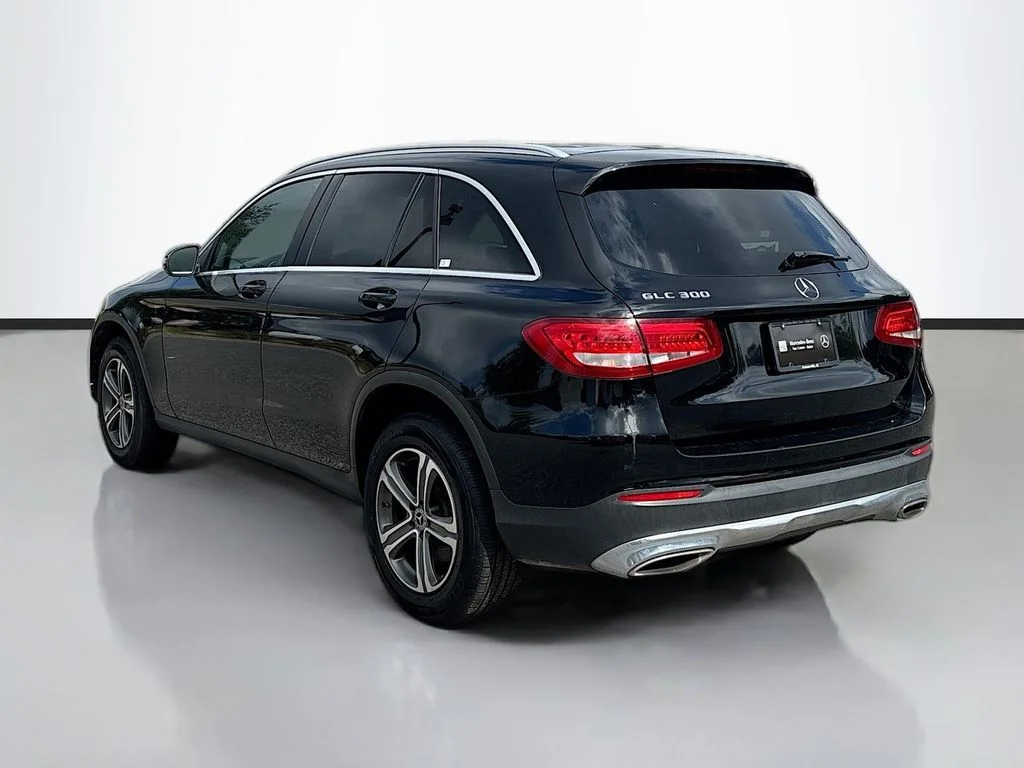 Used 2018 Black Mercedes-Benz GLC 300 image 5