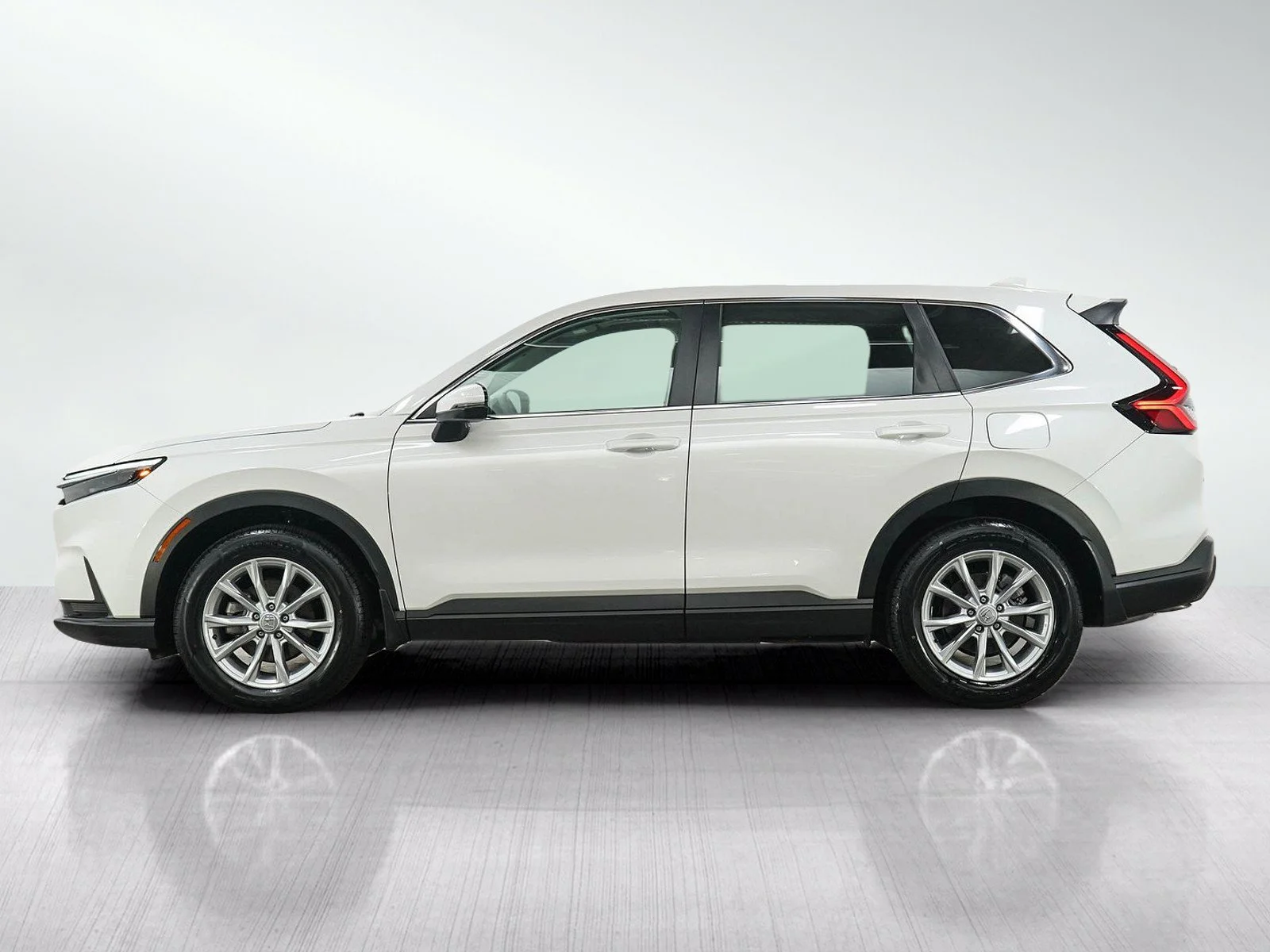 Used 2024 Honda CR-V EX with VIN 2HKRS4H43RH439340 for sale in Burnsville, Minnesota