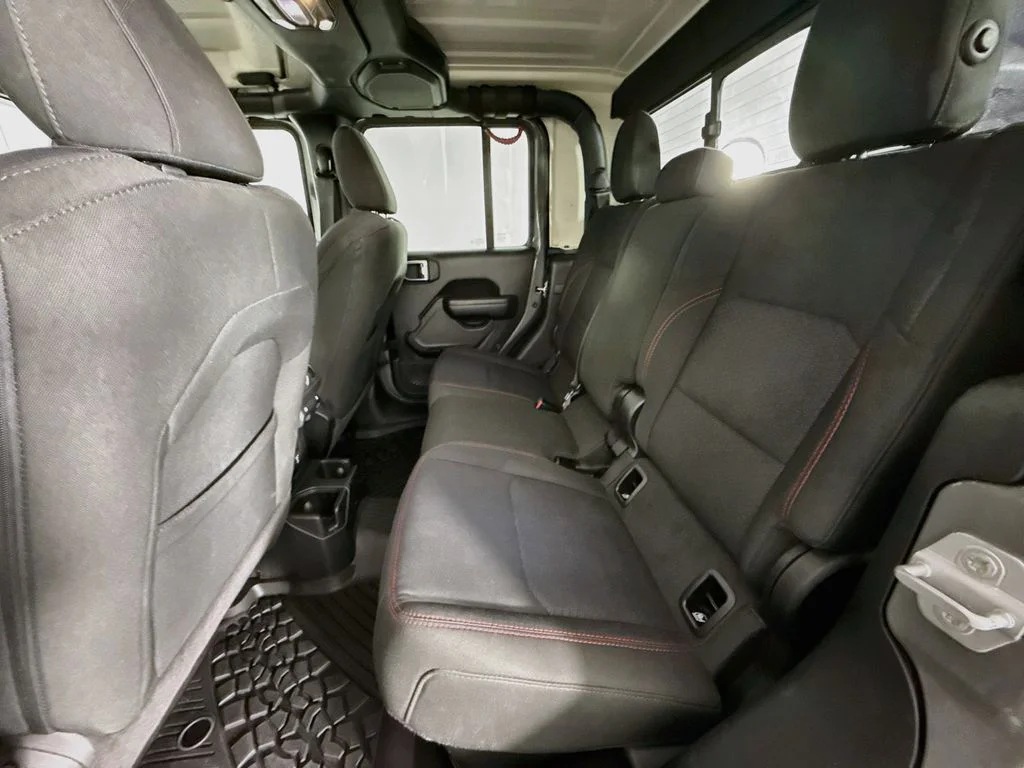Used 2023 Gray Clearcoat Jeep Rubicon image 19