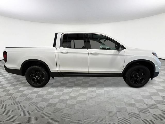 New 2026 Platinum White Pearl Honda Black Edition image 7