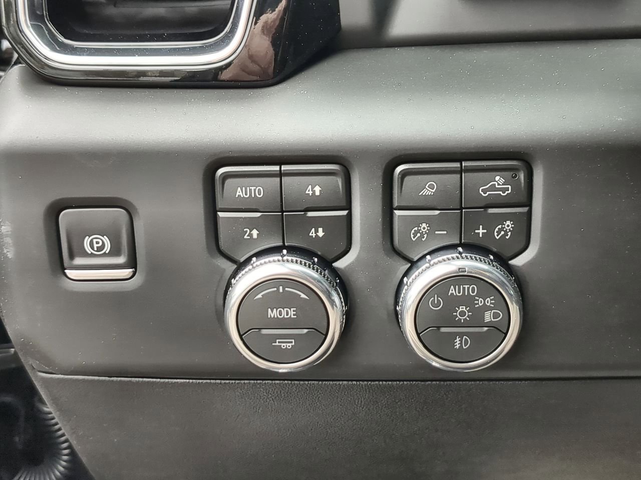 2026 GMC Sierra 2500HD Denali - Photo 18