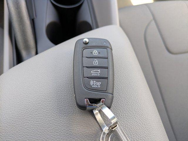 New 2026 Ecotronic Gray Hyundai SE image 44