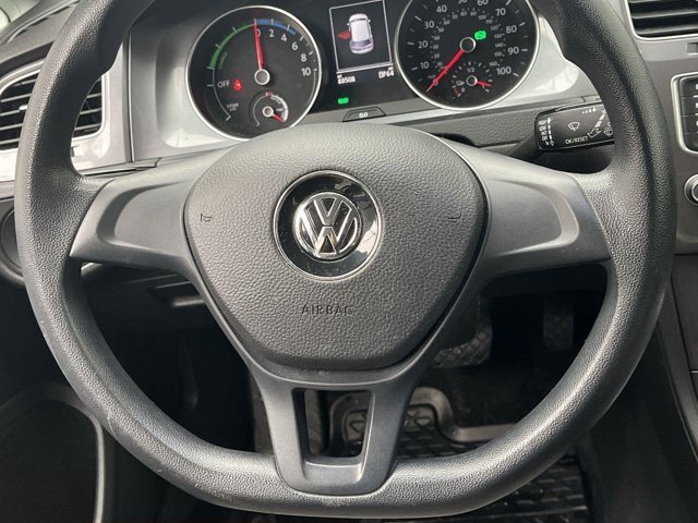 Used 2015 Blue Volkswagen Limited Edition image 16