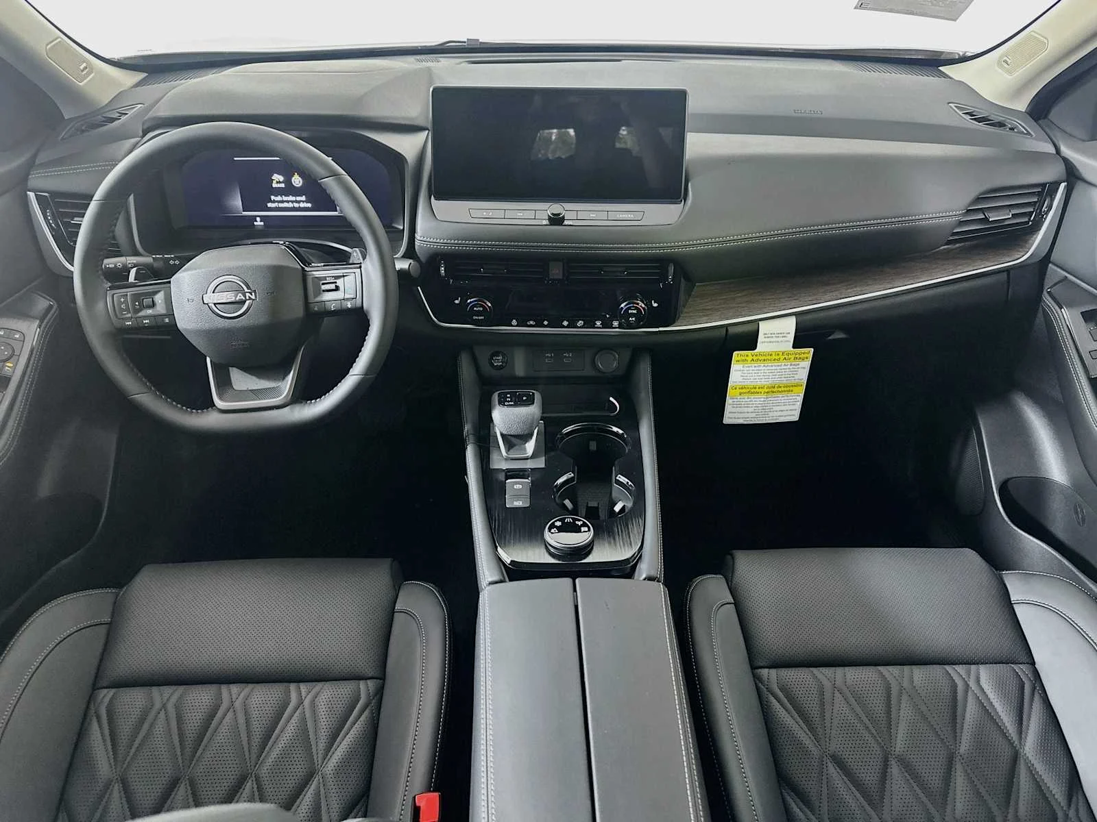 New 2026 Boulder Gray Pearl/Super Black Nissan Platinum image 3