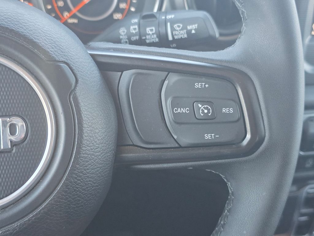 Used 2023 Gray Jeep Sport S image 37