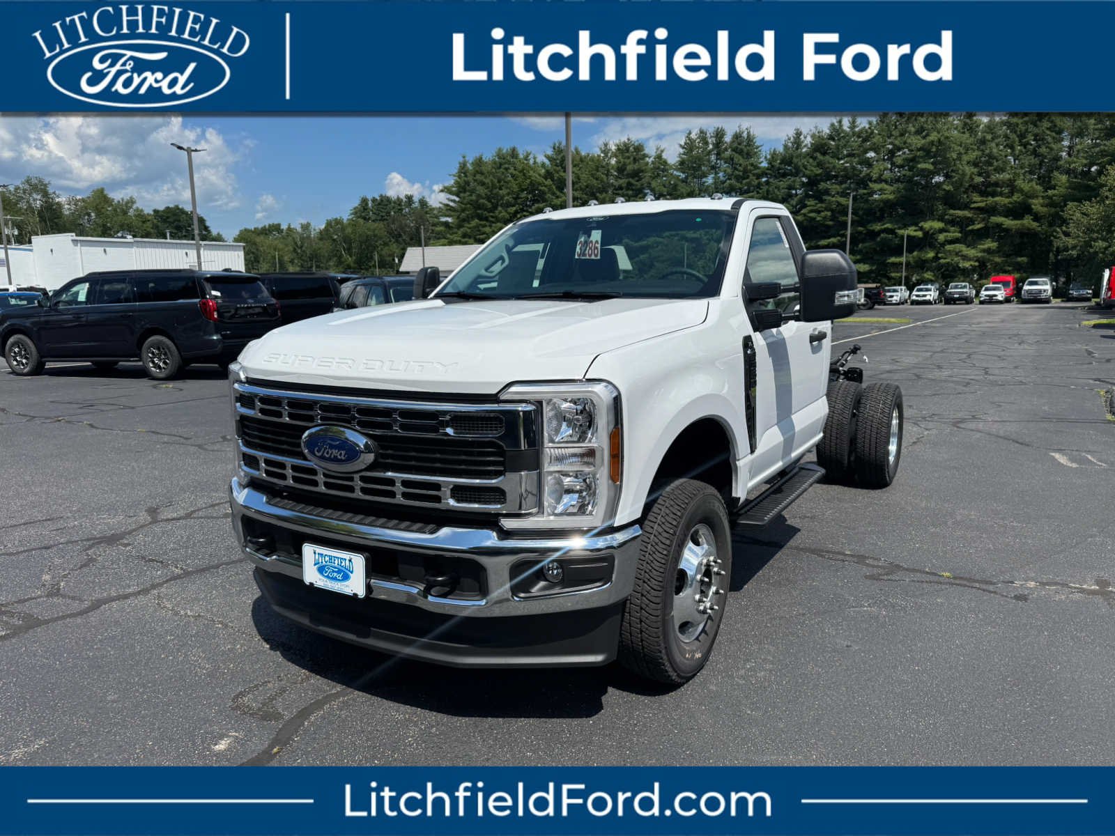 2026 Ford F-350 Super Duty Chassis Cab