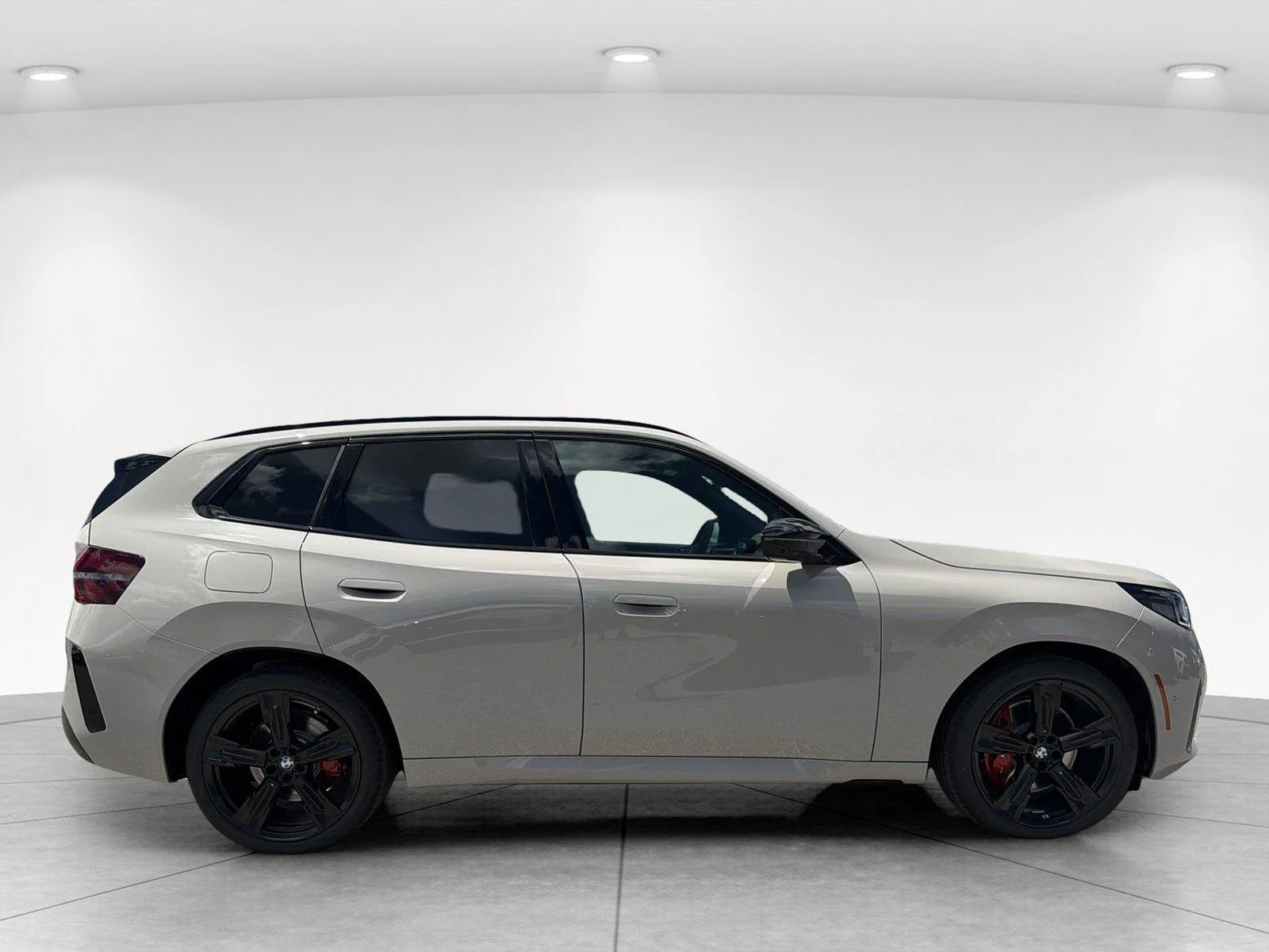 New 2026 Dune Grey Metallic BMW M50 xDrive image 3