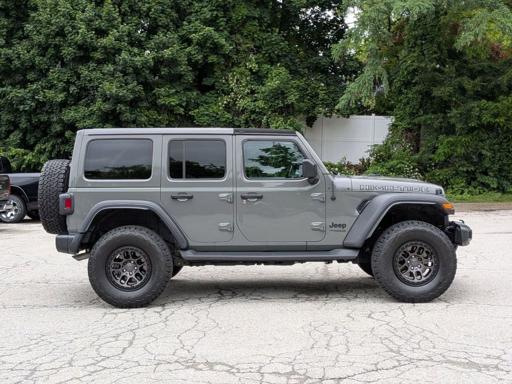 Used 2022 Gray Jeep Unlimited High Tide image 2