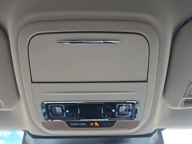 Used 2023 Gray Lincoln Standard image 24