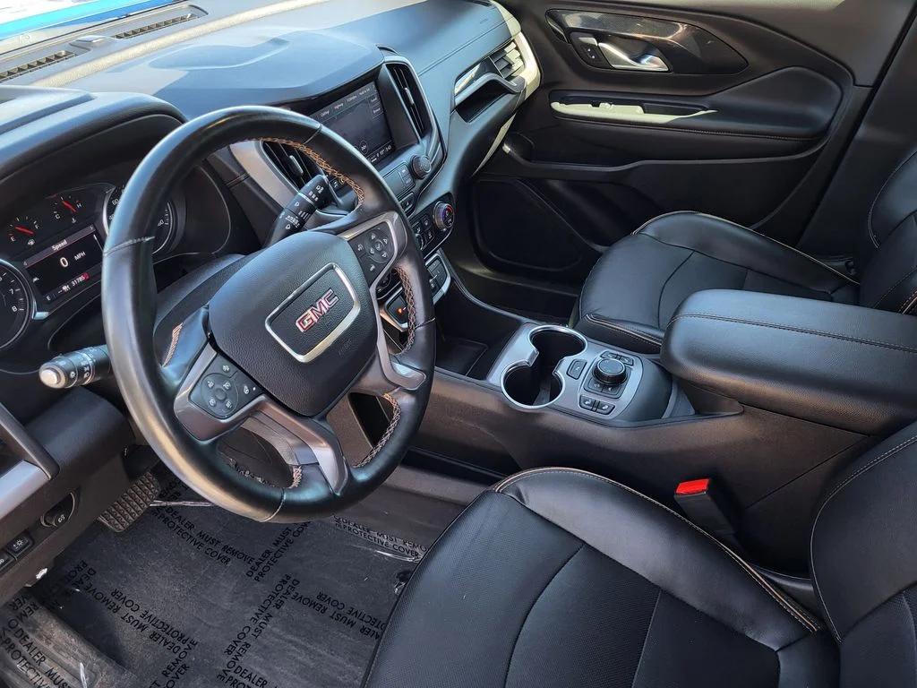 Used 2024 Riptide Metallic GMC AT4 image 10