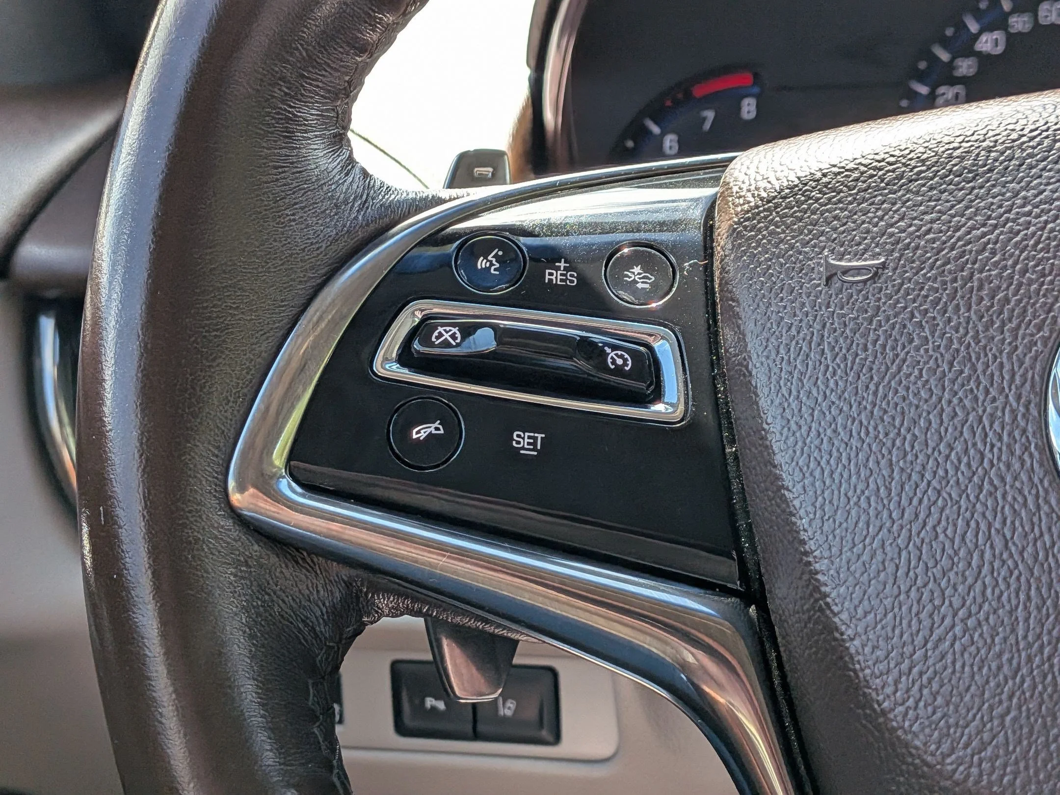 Used 2014 Silver Coast Metallic Cadillac Performance AWD image 17