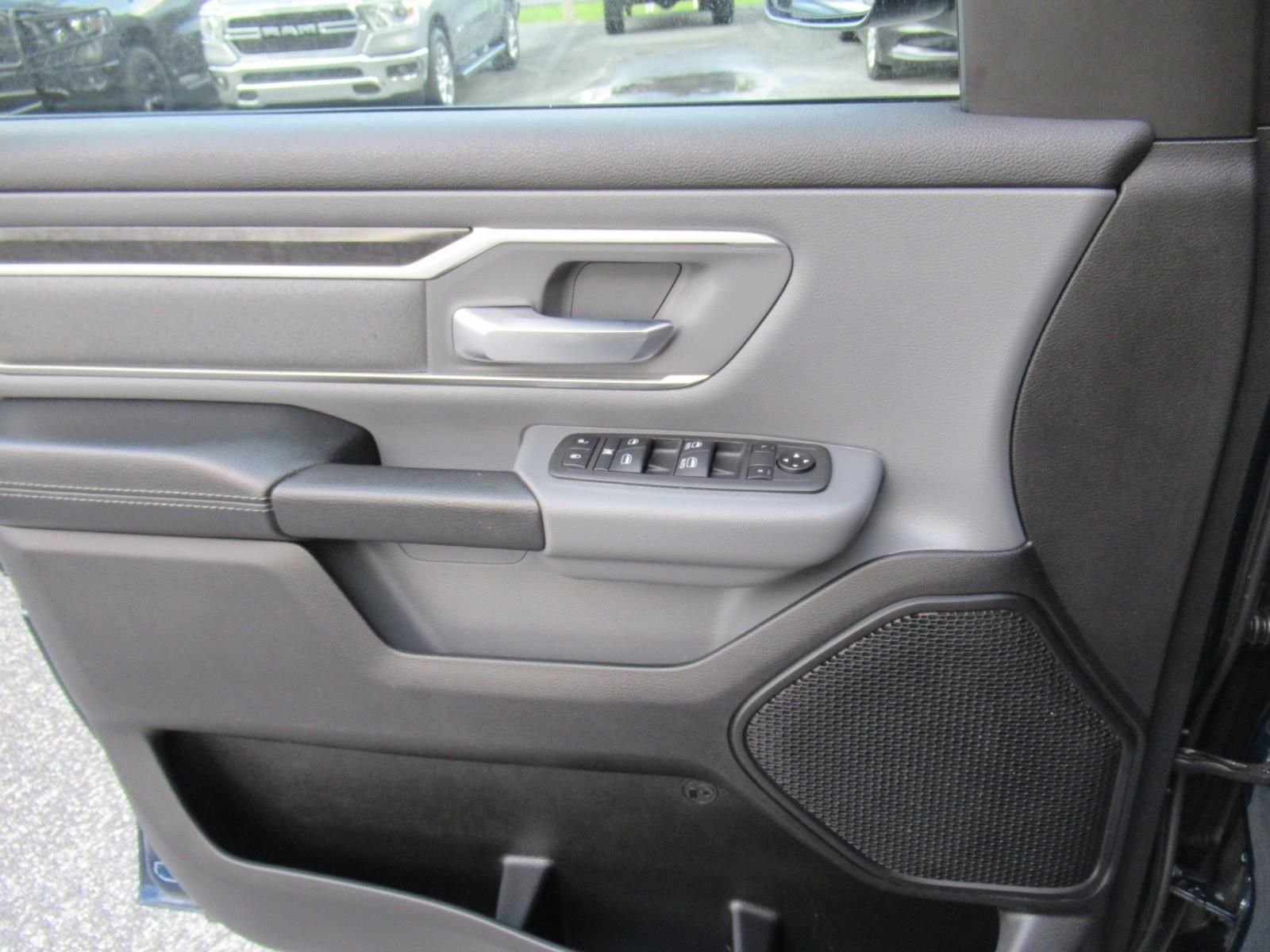 Used 2021 Blue Ram Big Horn/Lone Star image 22