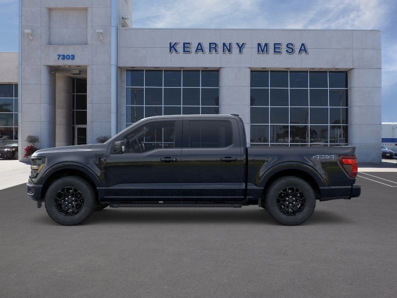 New 2026 Agate Black Metallic Ford XLT image 3