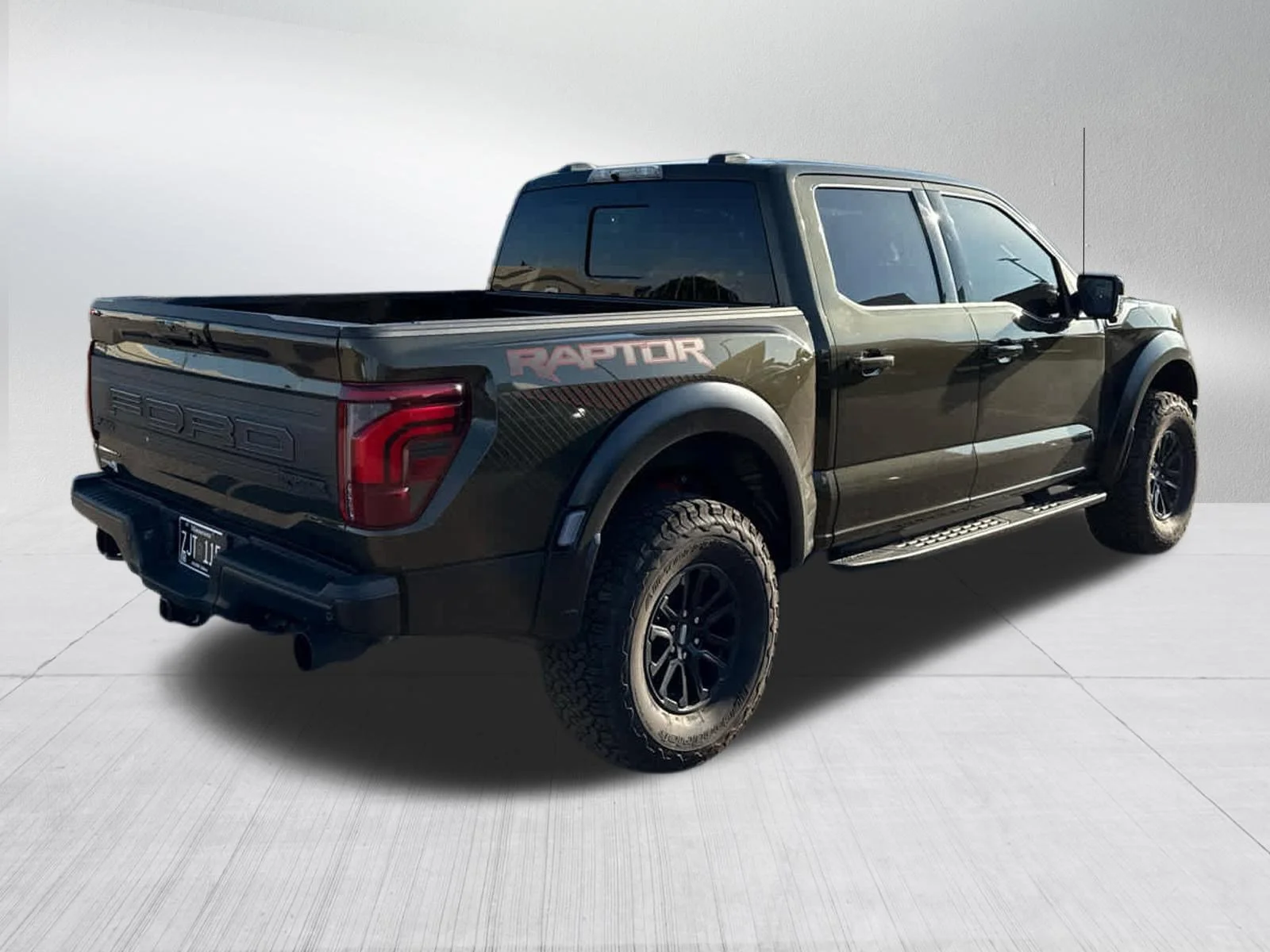 Used 2024 Green Ford Raptor image 7