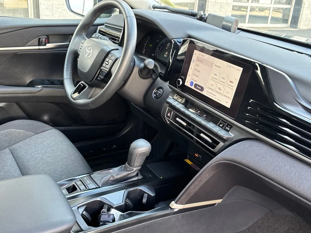 Used 2026  Toyota LE image 46