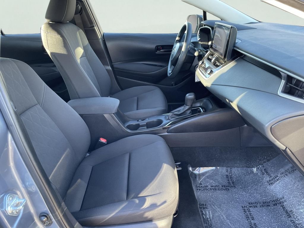 Used 2024  Toyota LE image 13