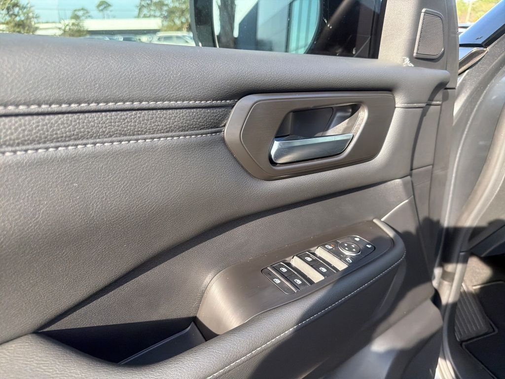 New 2026 Nissan Armada SV 4D Sport Utility