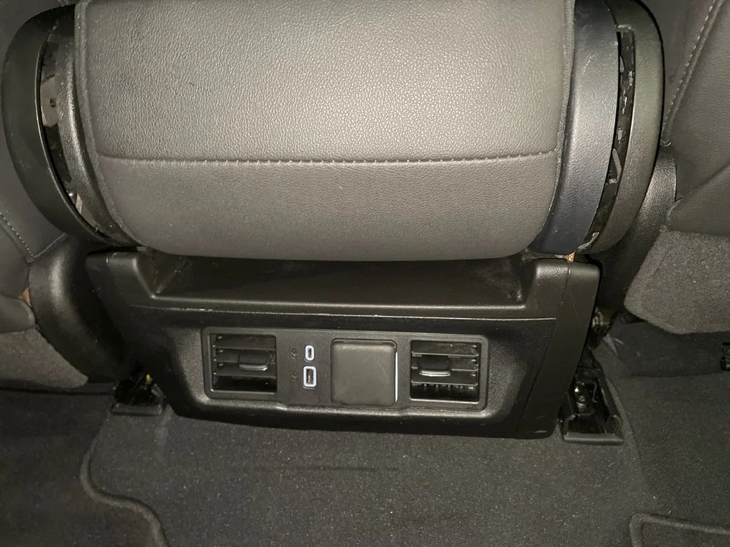 2025 GMC Sierra 1500 SLT - Photo 27