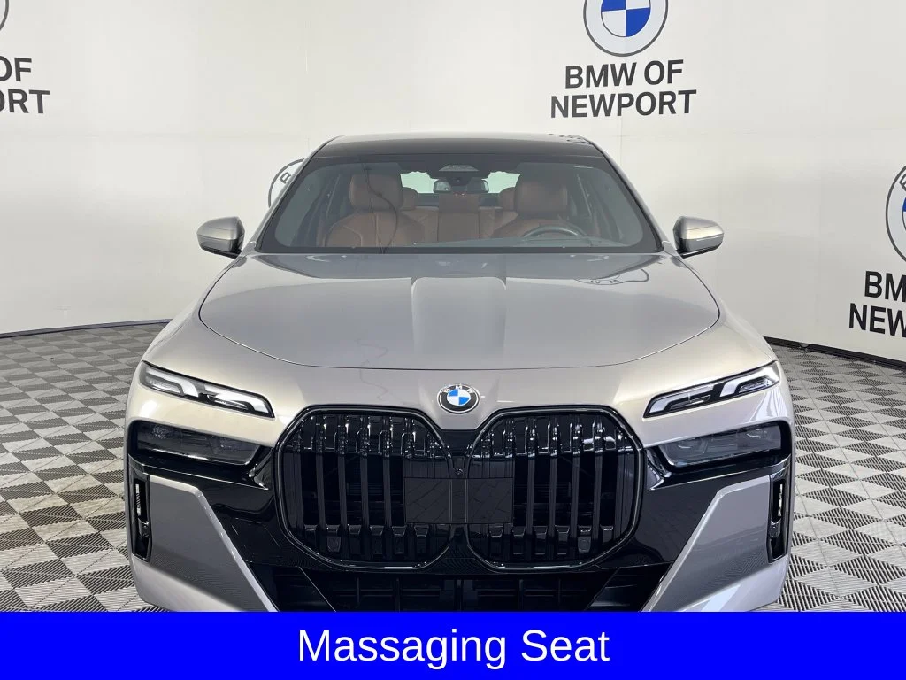 Used 2026 Gray Metallic BMW 740i xDrive image 6