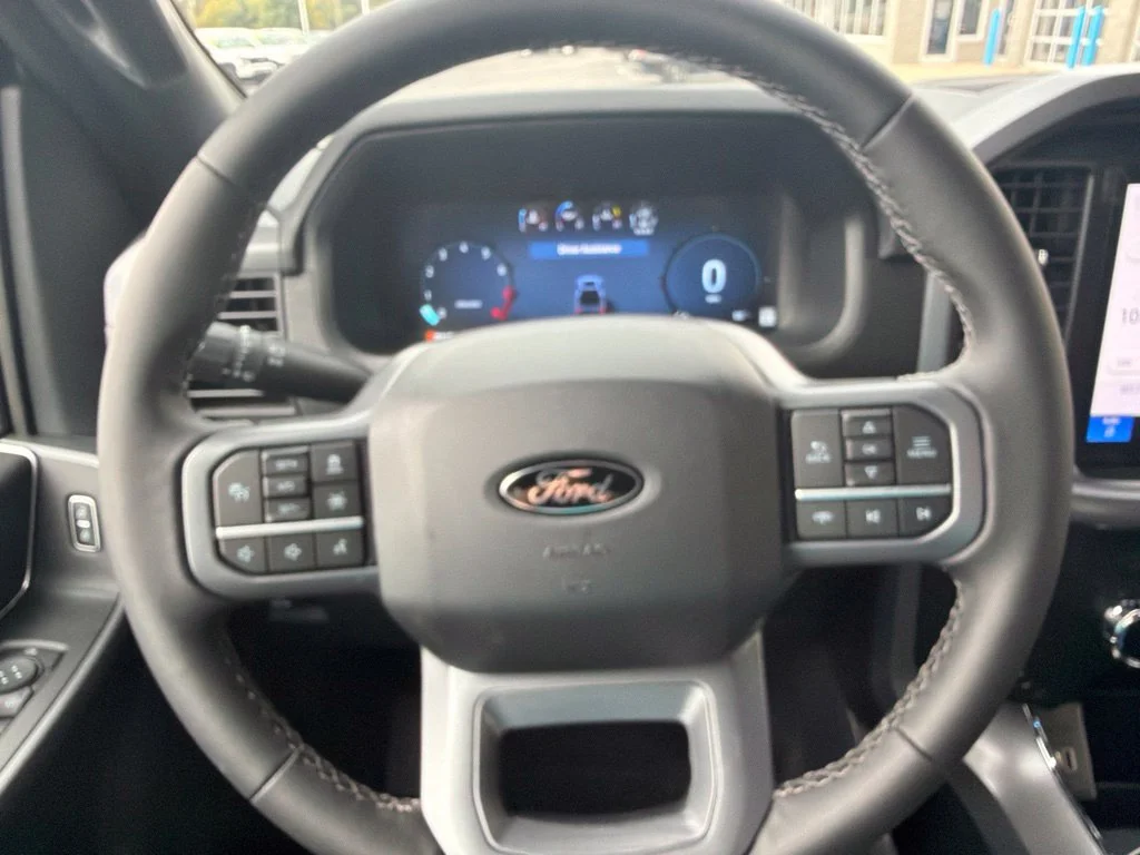New 2026 Oxford White Ford XLT image 22