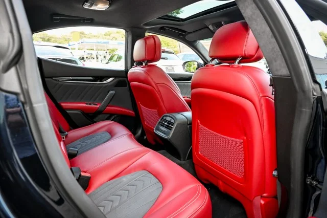 Used 2021 BLUE Maserati S Q4 GranLusso image 26